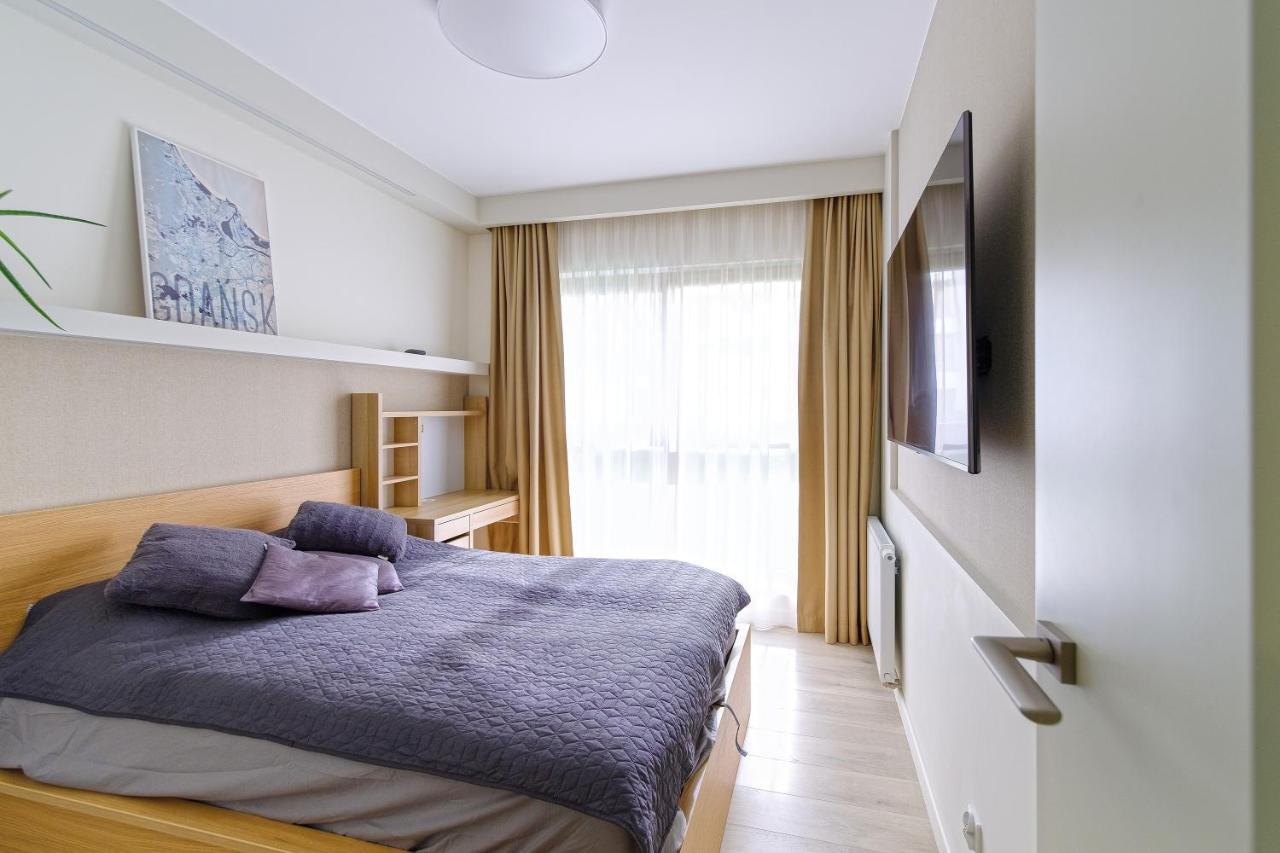 Hello Apartments Zajezdnia Wrzeszcz With Private Parking Gdansk Exterior photo